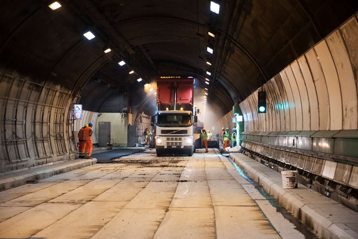 cogeis-infrastrutture-pavimentazioni-speciali-tunnel-montebianco-19 (2)